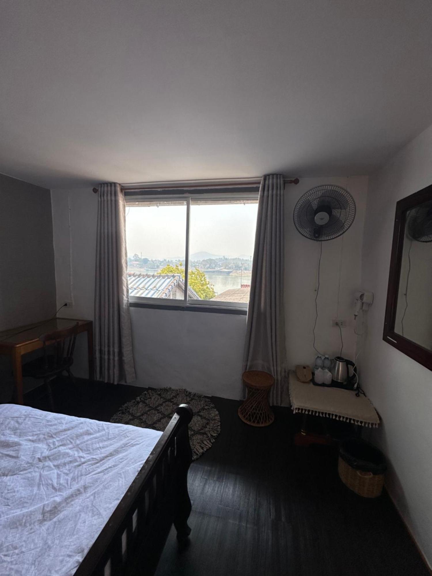 Thadan Guest House Хуайсай Экстерьер фото